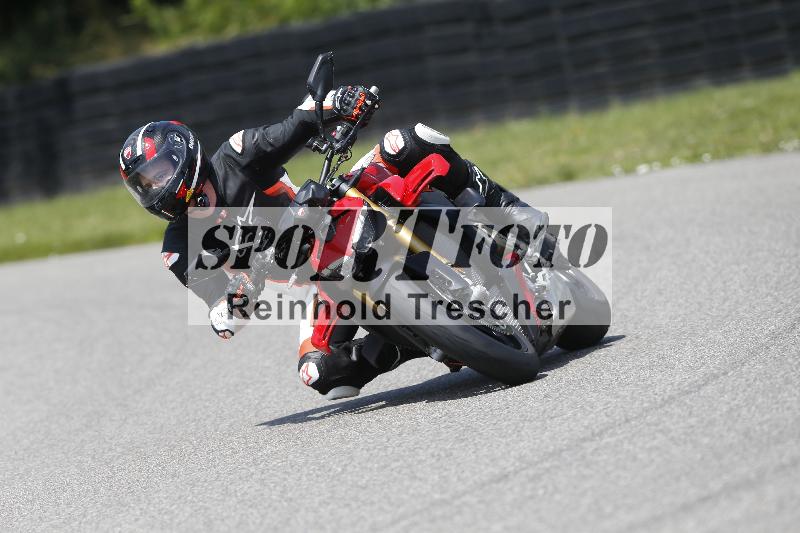 /27 12.06.2025 Ducati Schweiz Trackday Warmup  ADR/gelb-jeaune/ohne